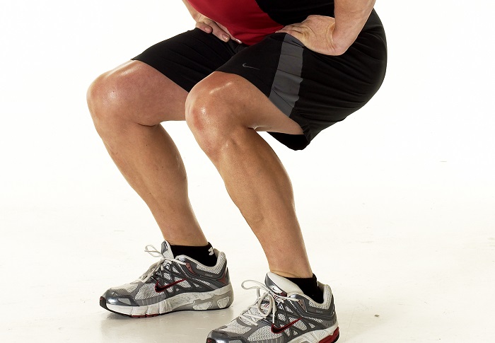 болит задняя часть бедра